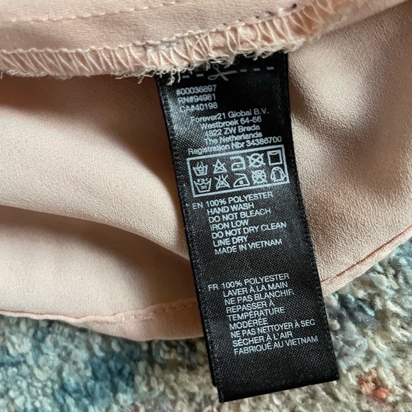 Blush Ruffle top - Picture 5 of 5